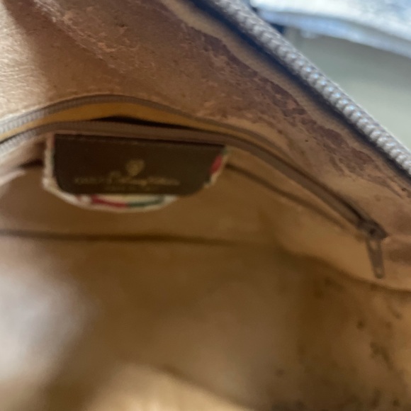 Authentic Vintage Gucci Bag - Picture 7 of 15